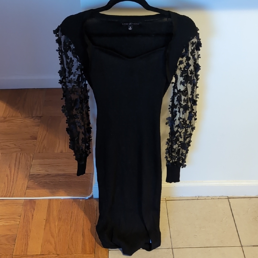 Elegant Black Dress with Lace Sleeves